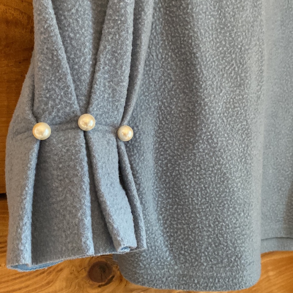 Sweater - Picture 3 of 3